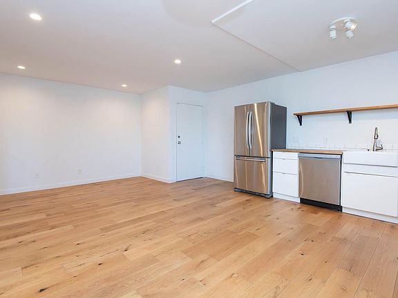 3rd image of 3933 Marathon St APT 104B