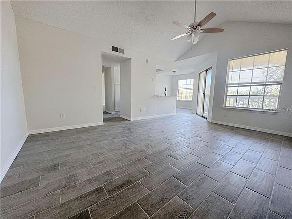 3rd image of 1013 S Hiawassee Rd APT 3635