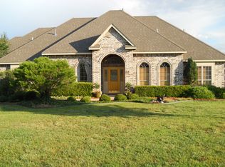 7 NW Shadow Lake Rd, Lawton, OK 73505