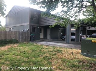 2498 Connell Ave, Medford, OR 97501