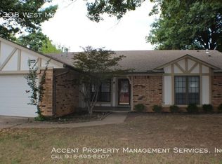 2308 W Memphis Pl, Broken Arrow, OK 74012