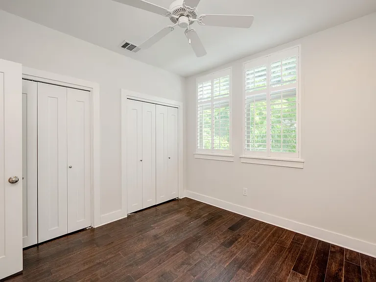 908 Nueces St #12 — Photo 17