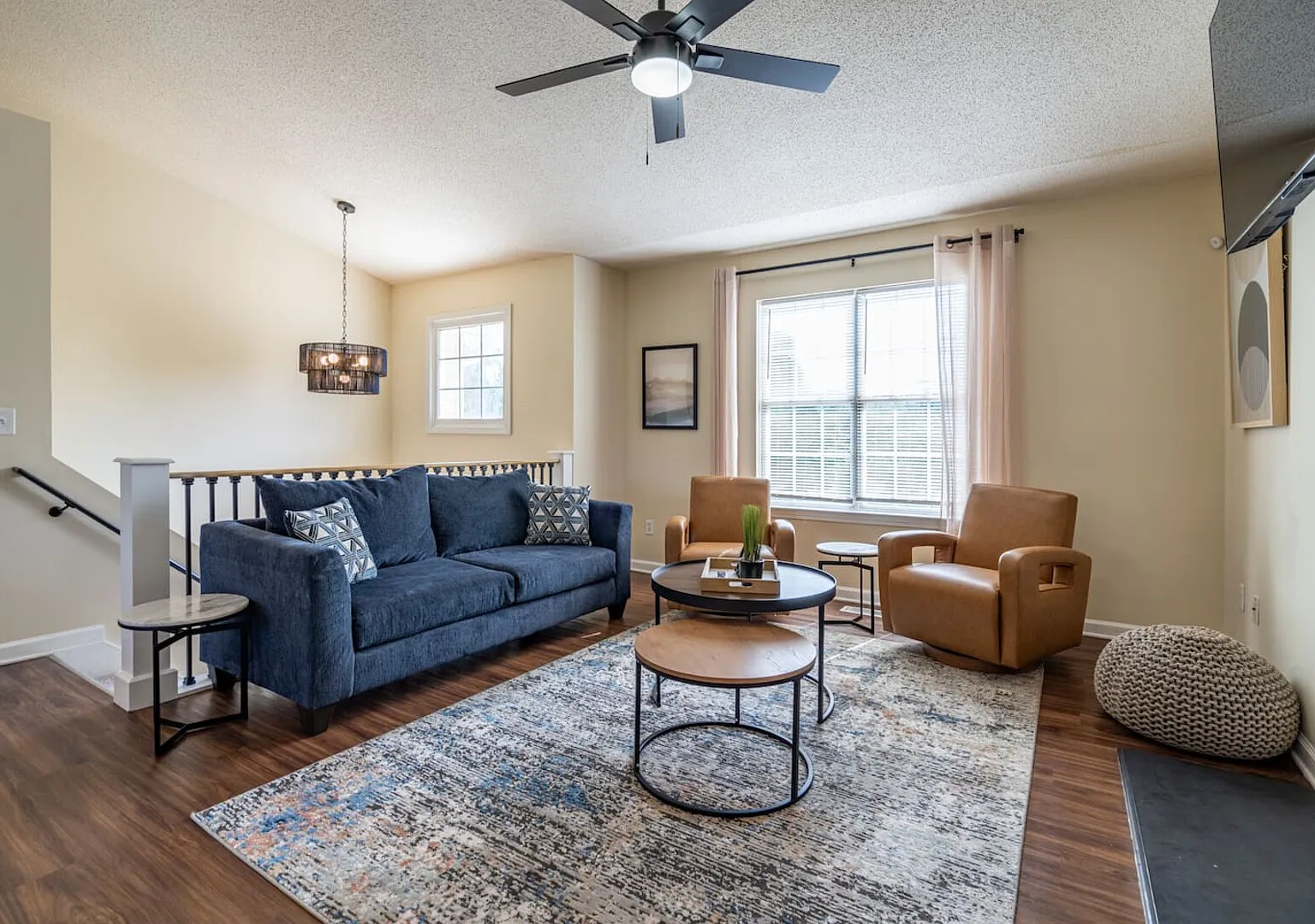 Furnished 4BR Home Corporate & Extended Stays, Cartersville — Photo 1