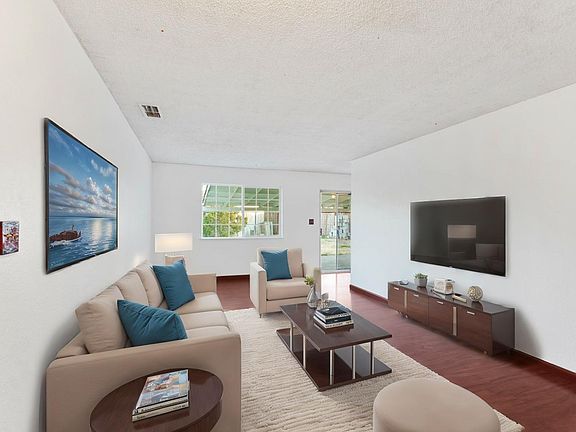 5th image of 7993 Franciscan Way
