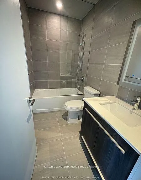 8 Cumberland St #4701 — Photo 15