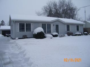 1214 Greenway St, La Porte, IN 46350