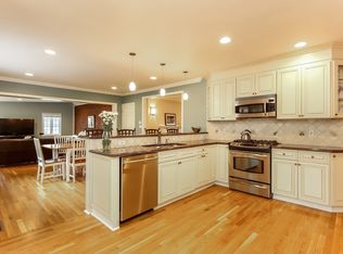 201 Ferndale Rd, Scarsdale, NY 10583