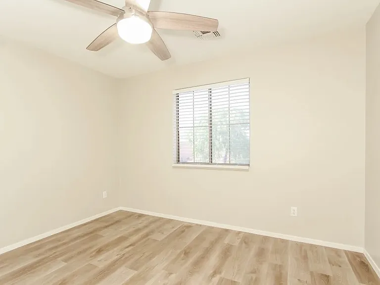 2419 W Maldonado Rd #2-10 — Photo 7