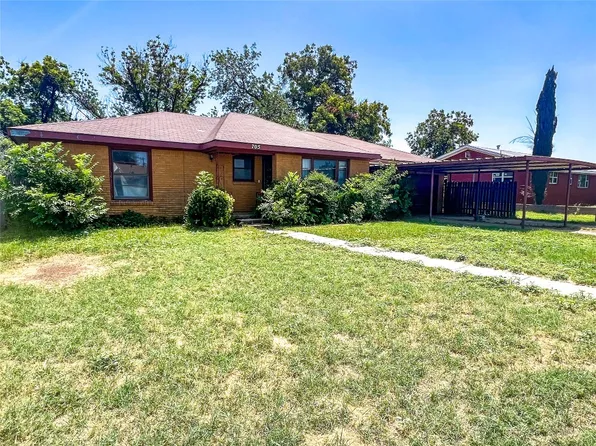 705 E Main St, Knox City, TX 79529