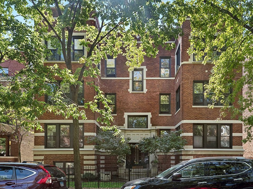 1st image of 1451 W Summerdale Ave APT 3