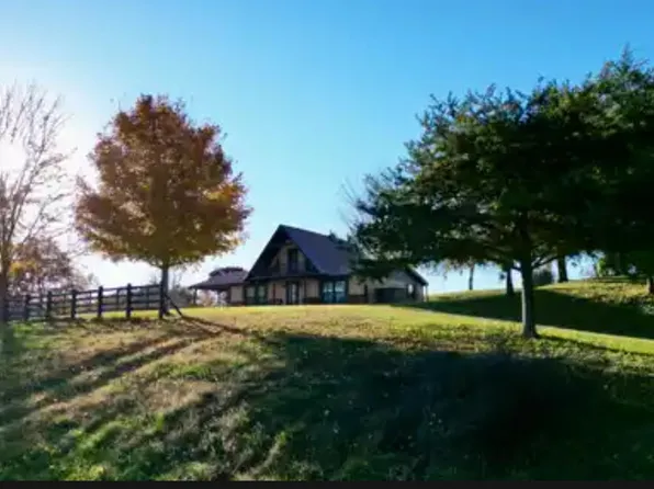 345 Fairview Rd, Columbia, KY 42728