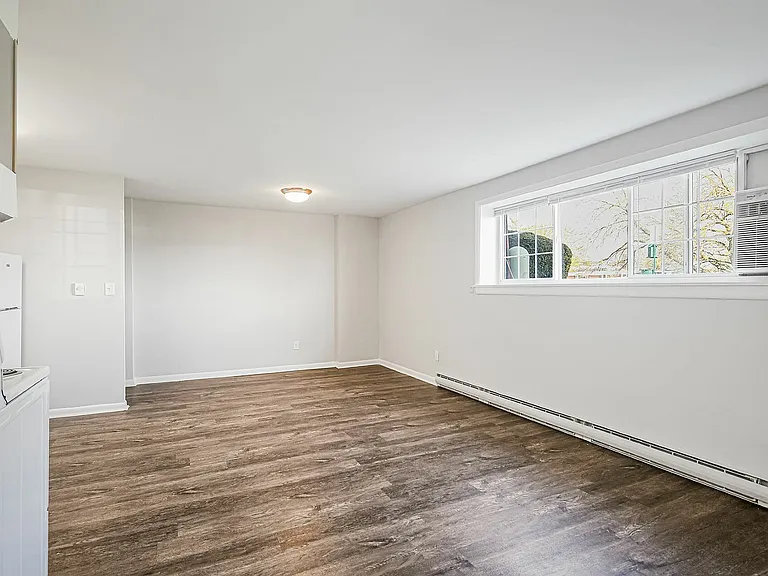 7900 N Boundary Rd — Photo 4