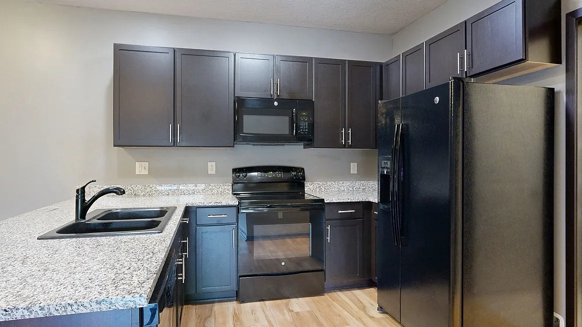Villas of Omaha at Butler Ridge — Photo 3