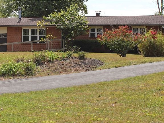 4th image of 68 Delray Ct
