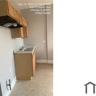 3 bed, 700 sqft, $2,100 — Photo 2
