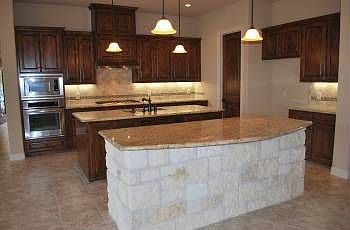 4th image of 520 Buena Vista Dr