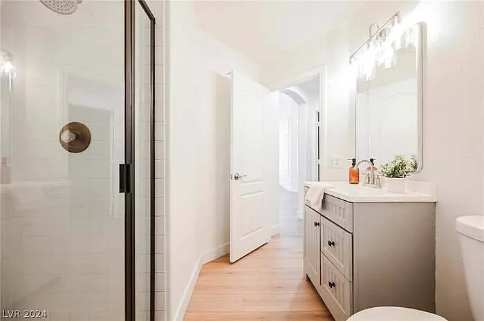 4 bed, 2255 sqft, $850 — Photo 2