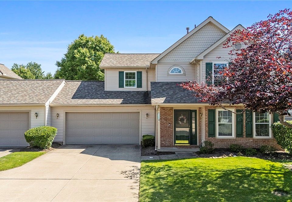 1st image of 16093 Primrose Cir