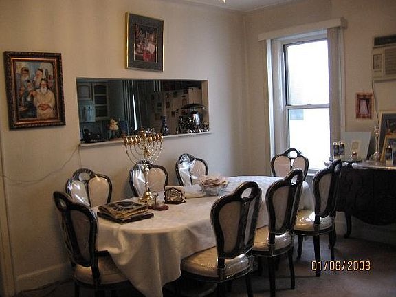 Formal Dining Room!!!