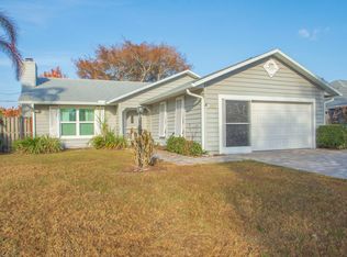 135 10th Ave, Vero Beach, FL 32962
