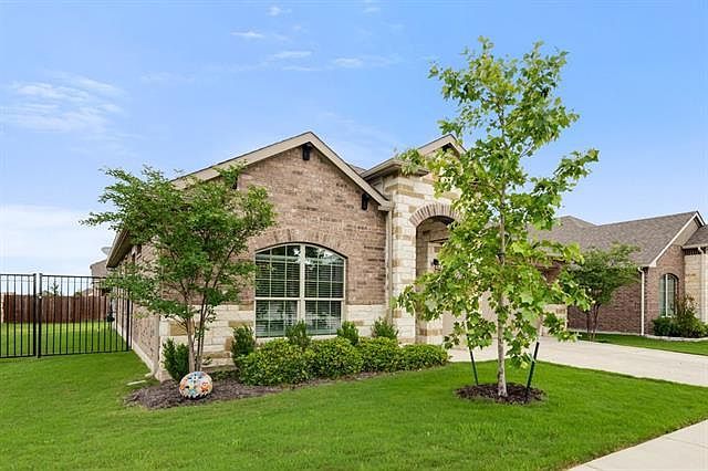 1st image of 16400 Vescovo Ln