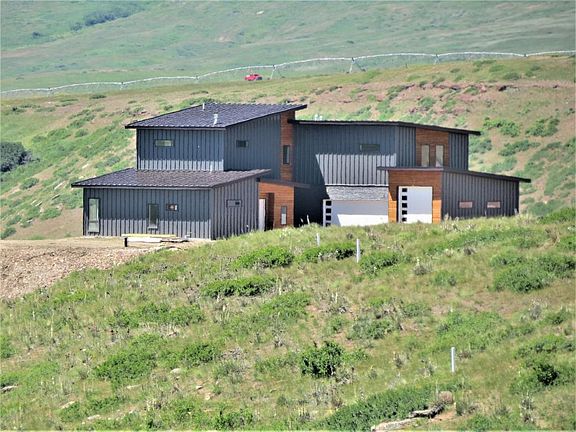 3rd image of 135 Big Bend Ln