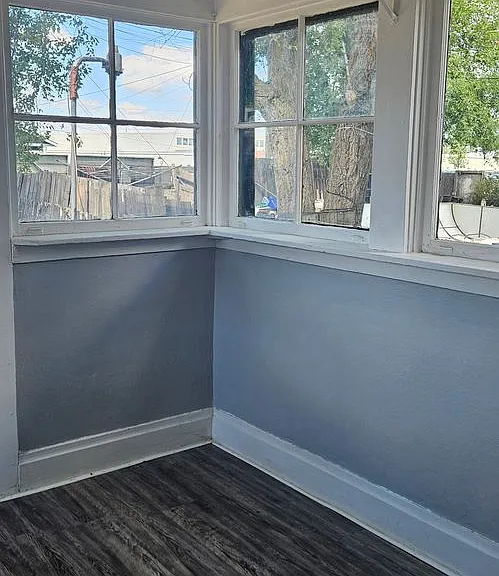 2521 N Hamilton St — Photo 24