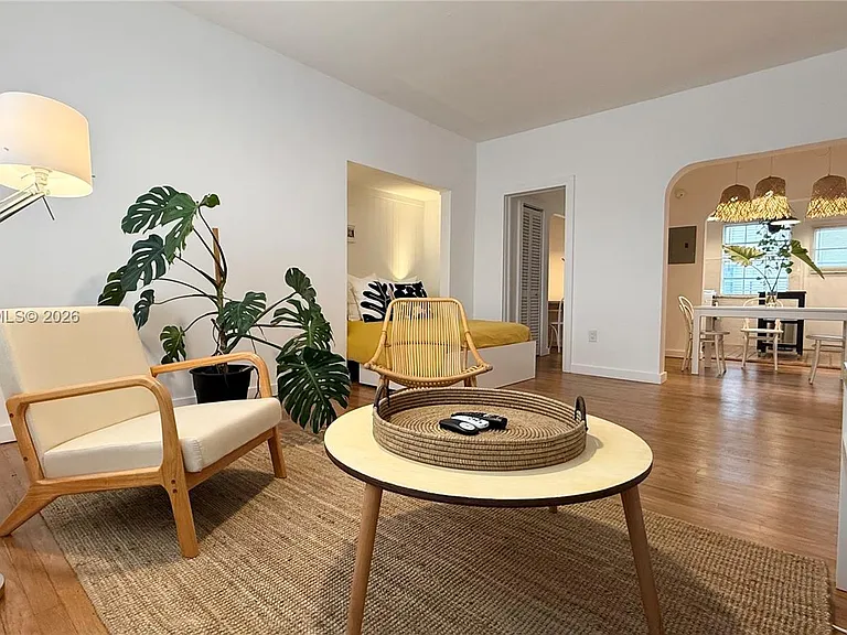 1250 Drexel Ave #9 — Photo 11
