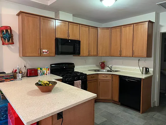 Rented by Brown Harris Stevens | media 22