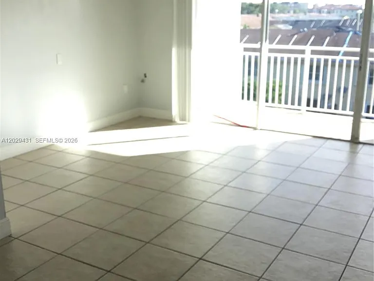 9375 Fontainebleau Blvd #L422 — Photo 4