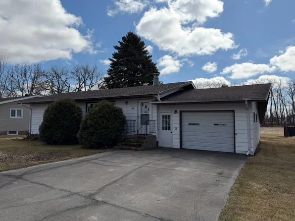 120 Menke St S, Fessenden, ND 58438