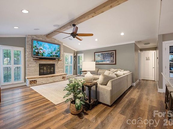 3rd image of 8038 Ritter Dr