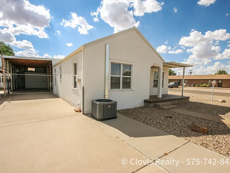 1020 Calhoun St — Photo 23