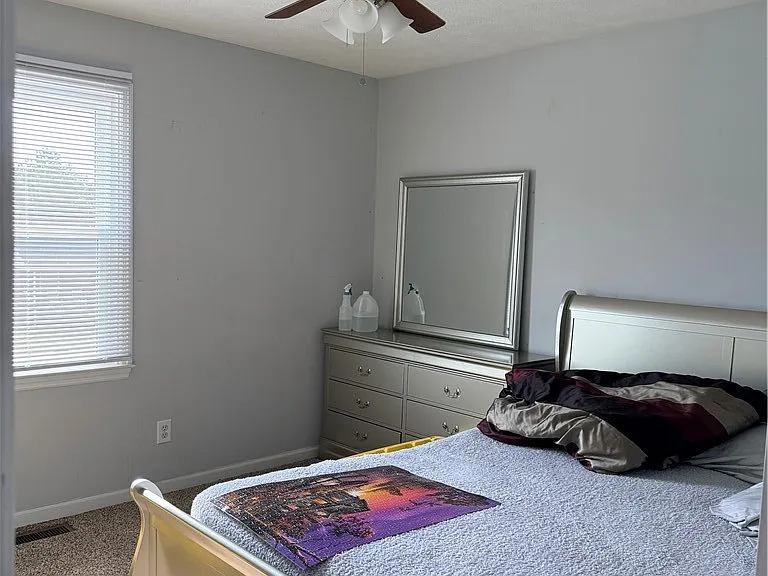 932 Our St — Photo 12