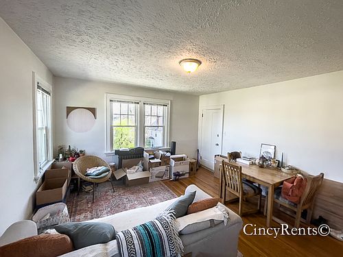 4th image of 1829 Courtland Ave #7