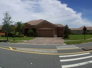 489 Barcelona Dr, Poinciana, FL 34759