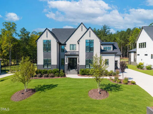 65 Cherry Bark Dr, Youngsville, NC 27596