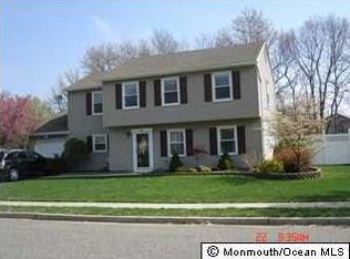 668 Branch Dr, Toms River, NJ 08755
