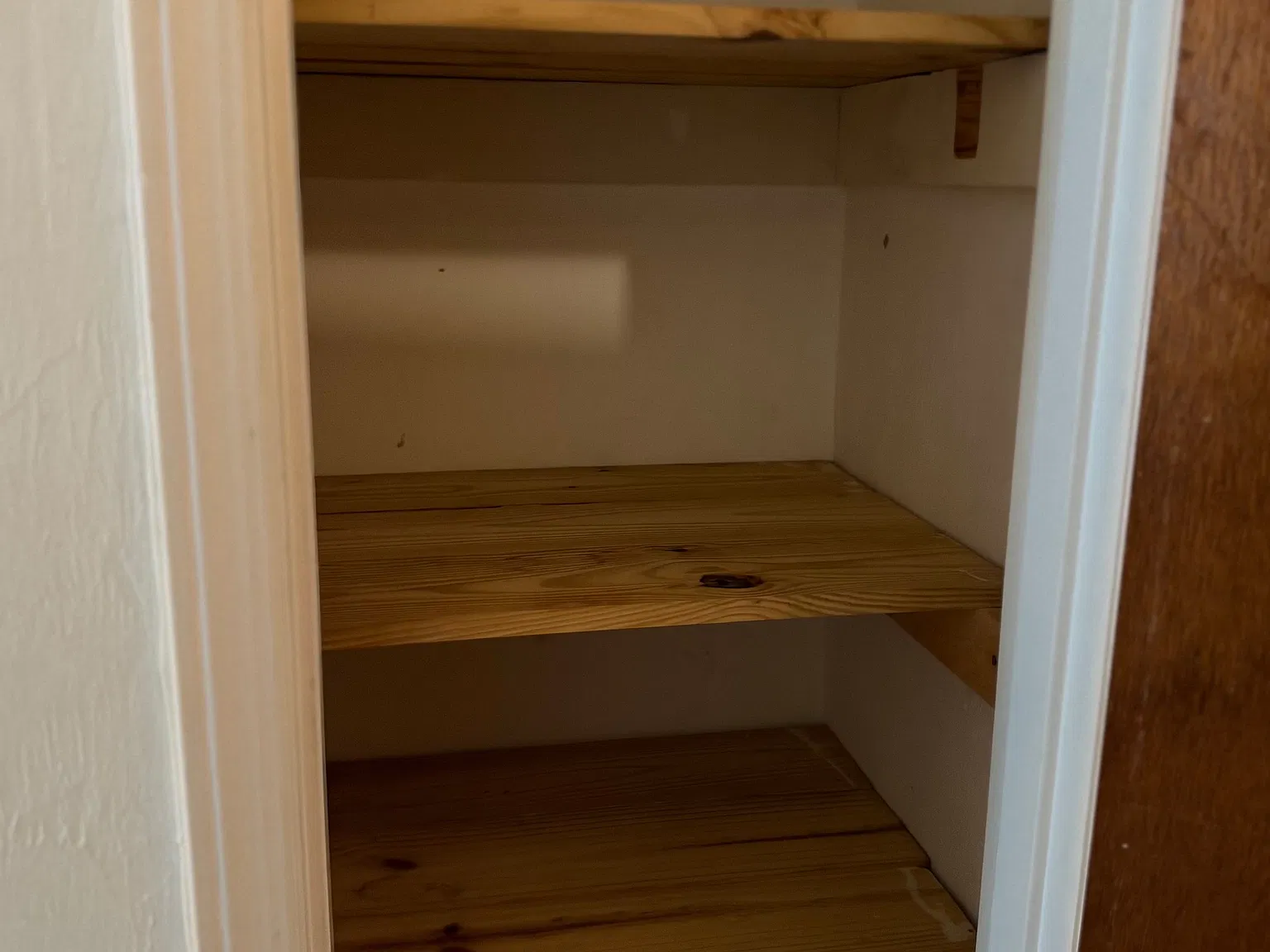 2 bed, 850 sqft, $1,350 — Photo 1