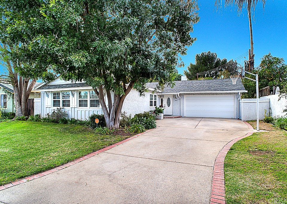 1st image of 7457 Sale Ave