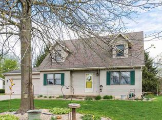 23355 Surrey Ln, Elkhart, IN