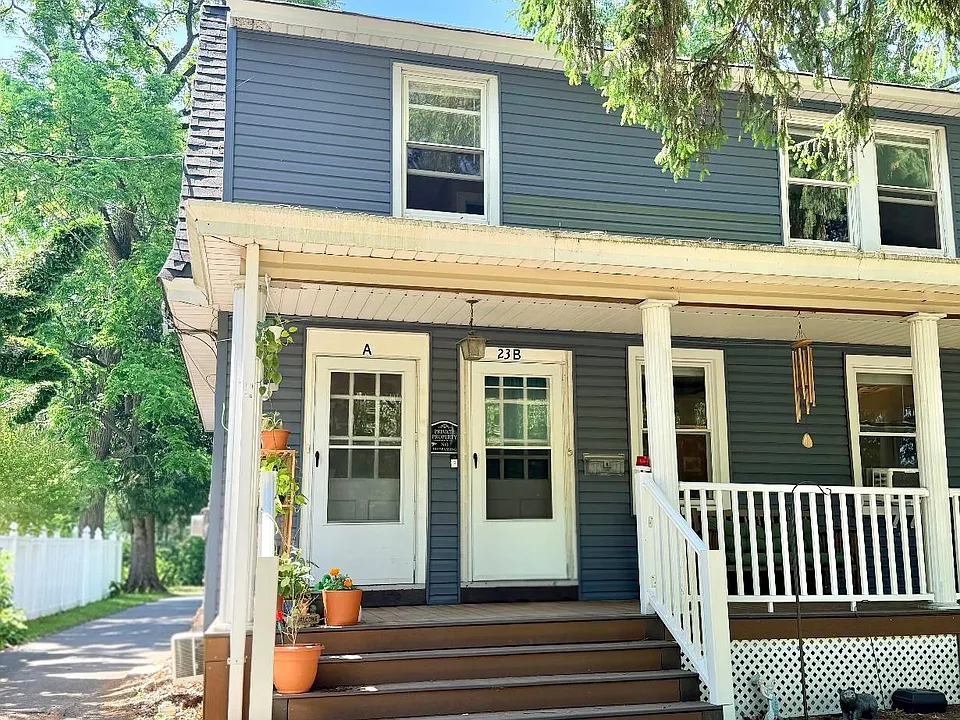 23 Carlton Ave