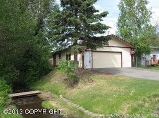7840 Ladasa Pl, Anchorage, AK 99507