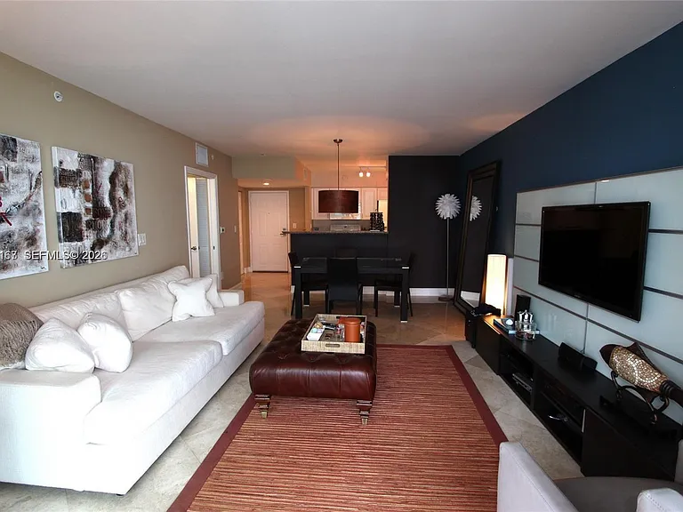 1155 Brickell Bay Dr #3107 — Photo 1