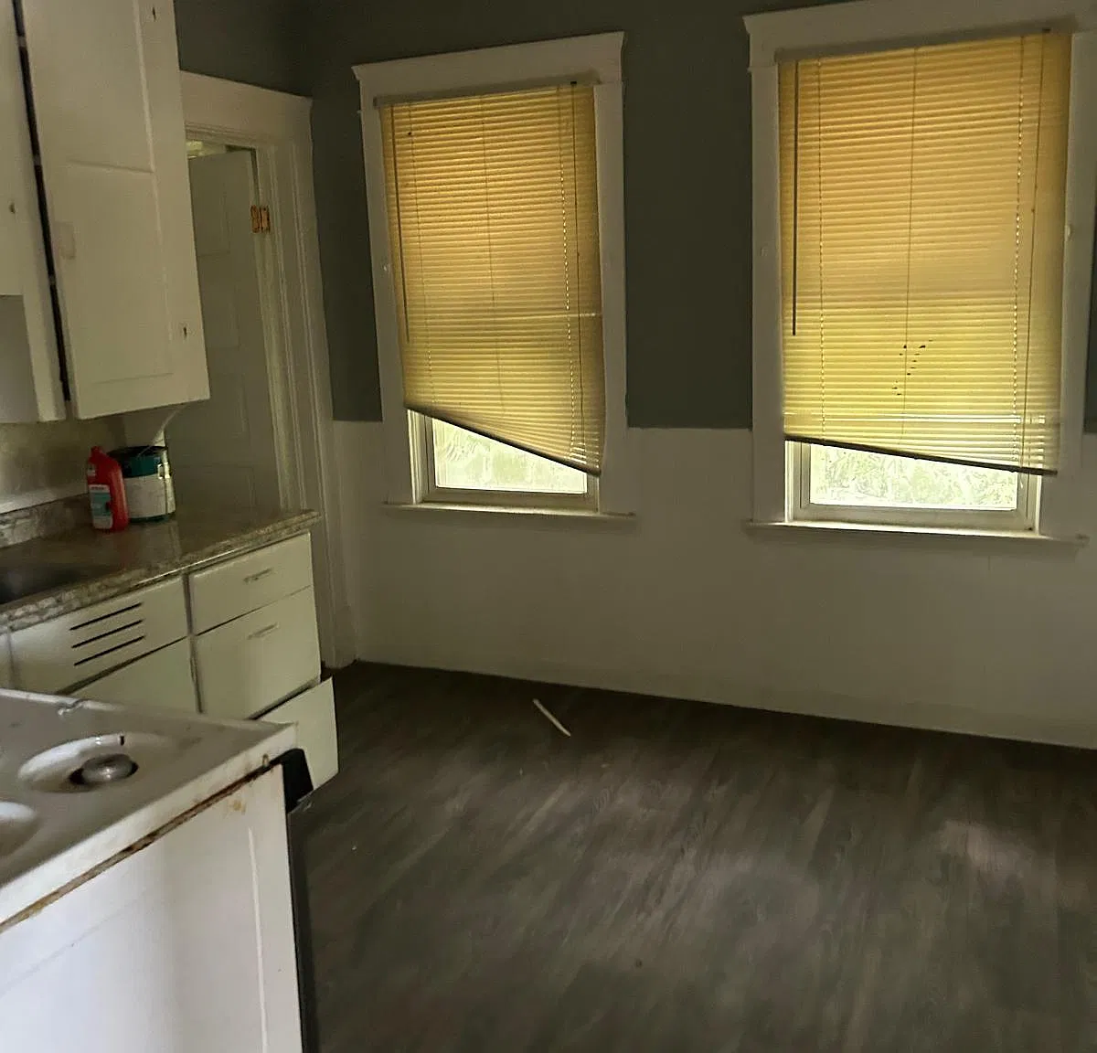 2 bed, $1,100 — Photo 4