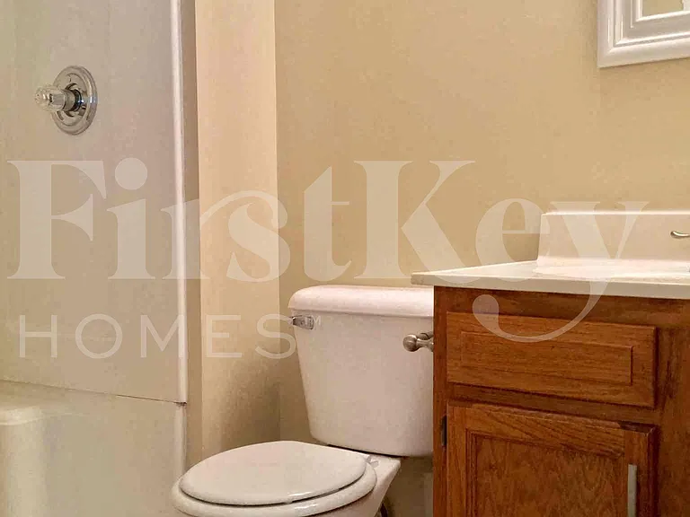 687 Bobolink Ct — Photo 17