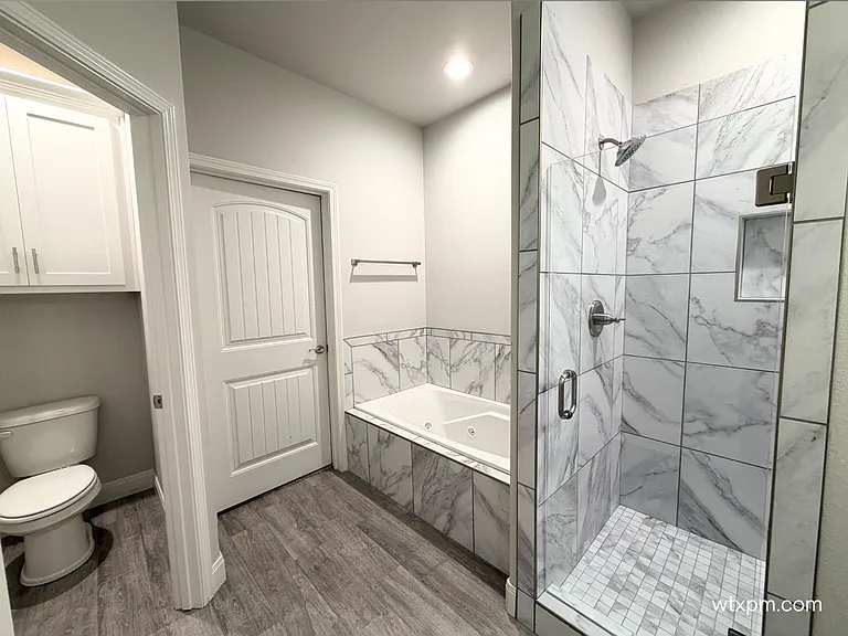6811 Tatum Cir — Photo 22