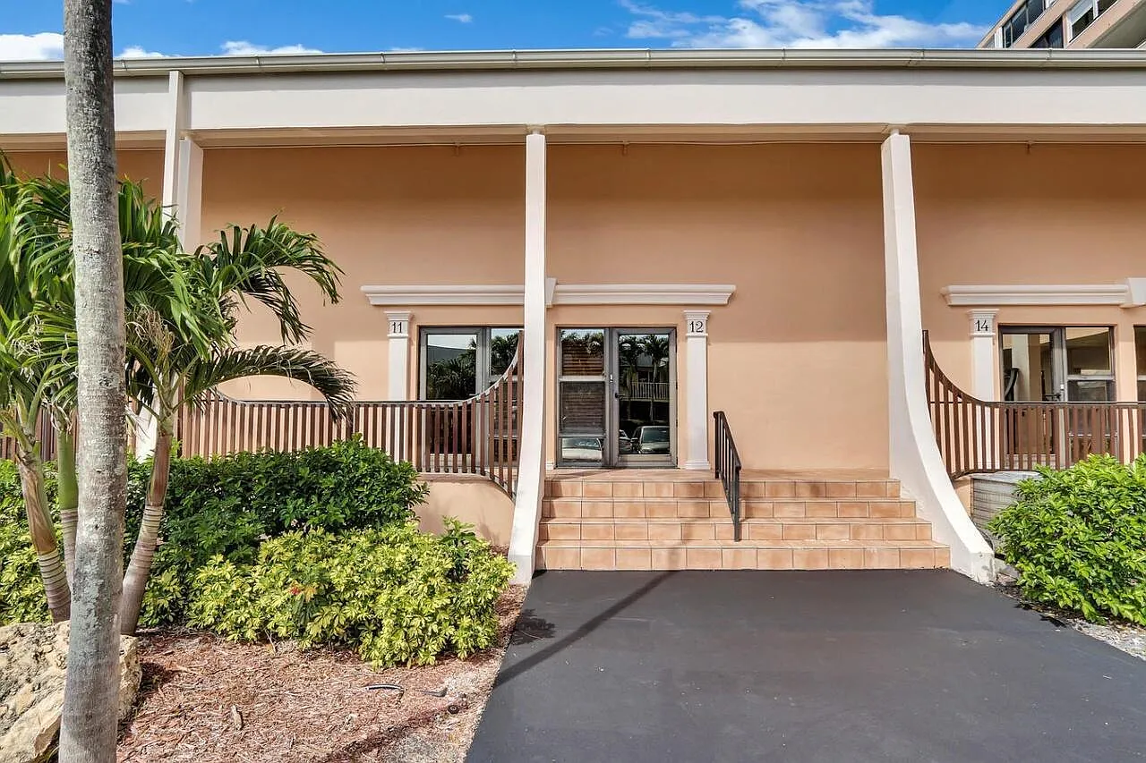 Lanai — Photo 2