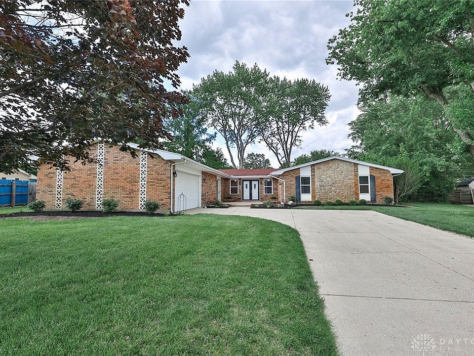 1st image of 2725 Vickie Dr