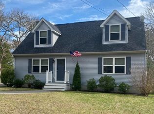 7 Ivest Cir, East Falmouth, MA 02536